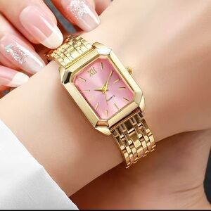 Classic Gold Pink Quartz Watch —Pink Dial & Linked Bracelet